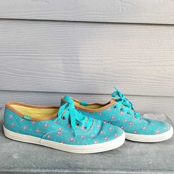 blue and white keds shoes